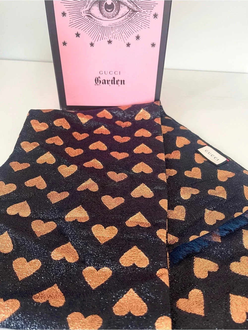 NEW GUCCI SILK SCARF